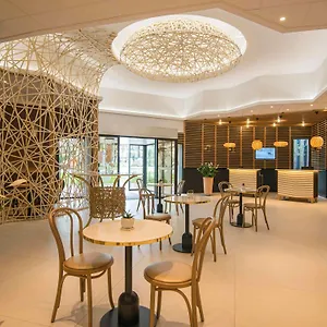 Novotel Arenas Aeroport Hotel Nice