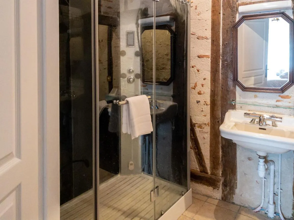 Nogapatio - Maison D'Hotes - Bnb Nogaro 0*,  France